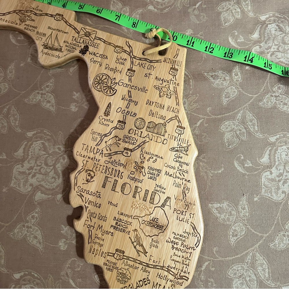 Florida shaped cutting board